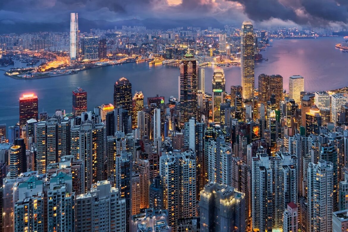 Managing Business Growth in the Competitive Hong Kong Market