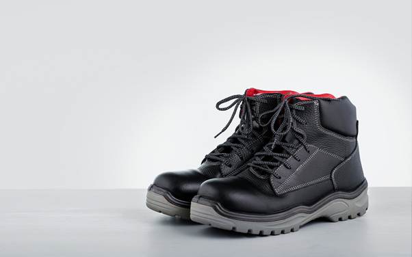 Where to Buy Safety Shoes in Singapore: A Quick Guide for Employers